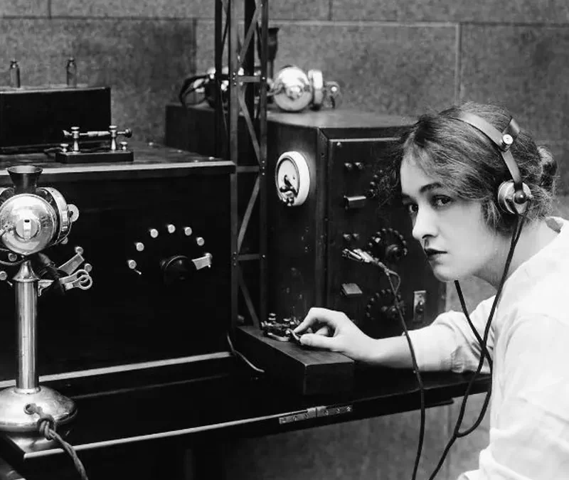 Del Telégrafo a internet – Historia del robo de datos